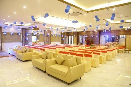 Hotel The Eleganza Banquet Hall